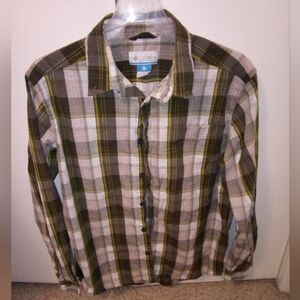 Men's Columbia long sleeve medium shirt